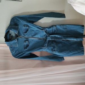 Parisian blue jean dress size 6